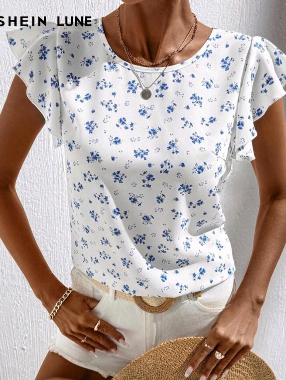 ❣️4 For $20❣️ White & Blue Floral Ruffle Sleeve Top